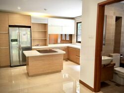 Lornie Road (D11), Terrace #461794431